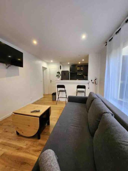 Superbe Appartement A 8 Minutes De La Nation. Paris Exterior photo